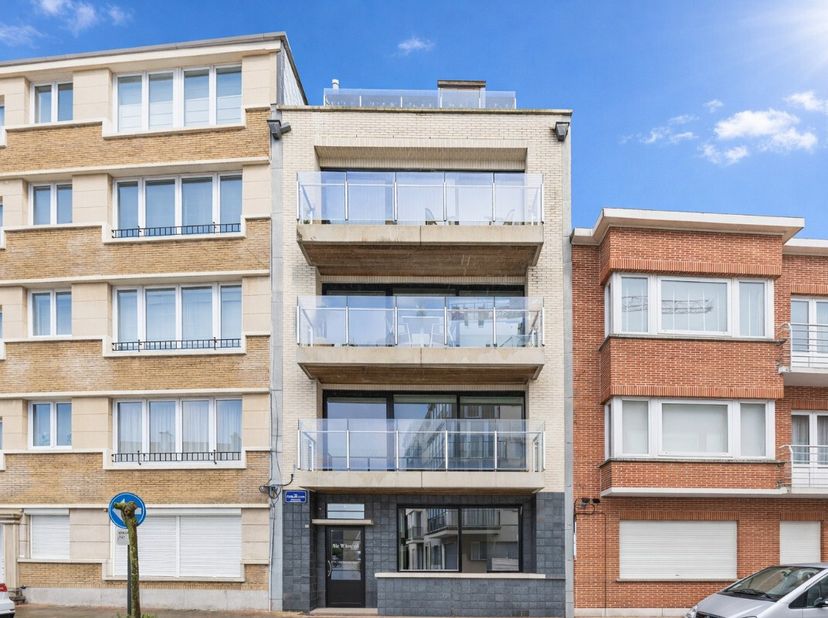 [[ CE BIEN PARTICIPE À LA JOURNÉE MAISONS OUVERTES ERA LE 13/6 DE 14:30 À 15:30 ]] Knokke : Appartement prêt à emménager à vendre avec deux chambres e