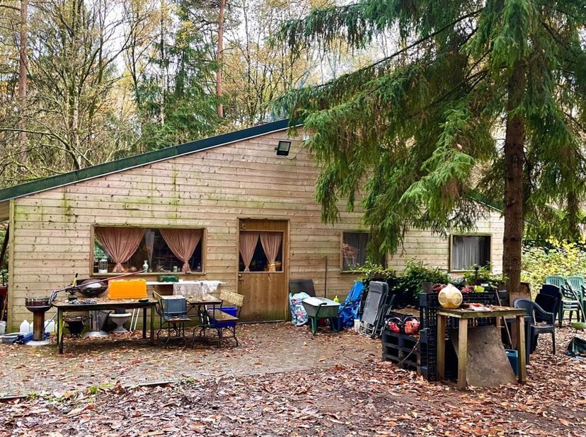VENTE EN VIAGER – Maximum 15 ans sur 2 têtes : ♂ 08/10/1949 &amp;amp; ♀ 21/01/1952<br />
Bouquet : 34.900 € – Rente mensuelle : 295 € (occupé). Si le bien