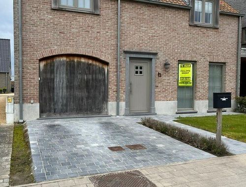                                         Woning te huur in Westrozebeke, € 895
