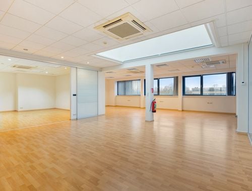                                         Kantoor te huur in Heverlee, € 1.000
