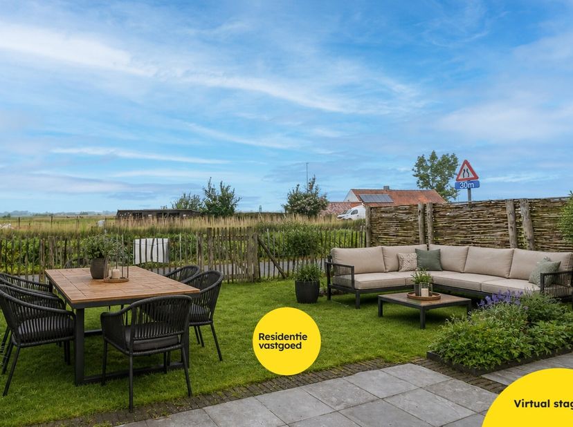 Ontdek deze ruime en lichtrijke woning gelegen langs de vaart in Oudenburg. Met een bewoonbare oppervlakte van ca. 145 m², recente renovaties en een g