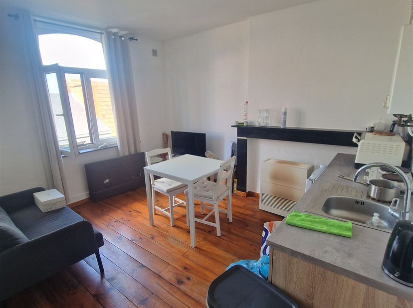 Appartement à louer à Rue Antoine Clesse 20 boîte 2.4,
                    7000 Mons