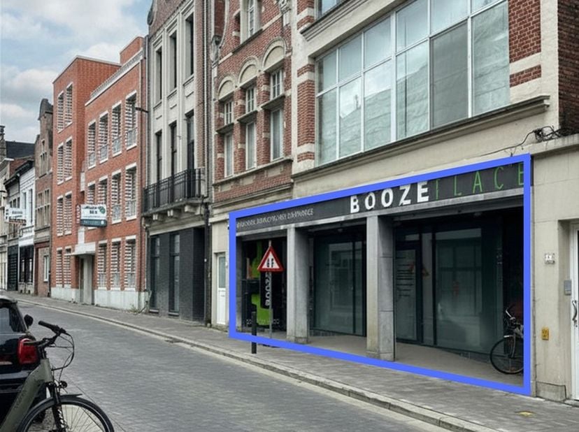 Bien professionnel à vendre à Berlarij 26,
                    2500 Lier