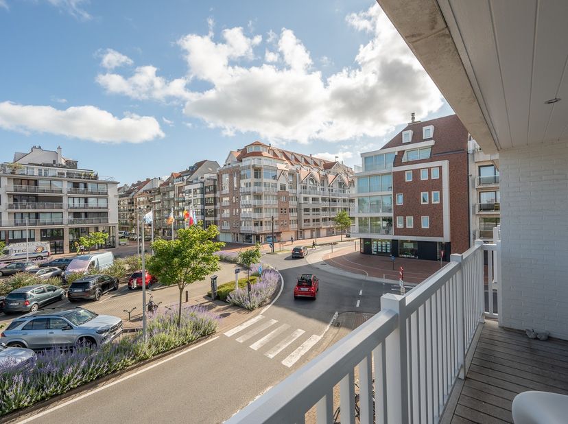 Appartement te koop in Elizabetlaan 118 bus 12,
                    8300 Knokke