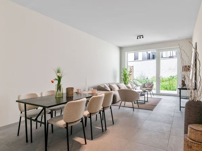 BLOOM – 100% Instapklaar wonen in Antwerpen<br />
<br />
Met&amp;nbsp;3/4 slaapkamers&amp;nbsp;krijg je meteen flexibiliteit. Een extra kamer als bureau, kind