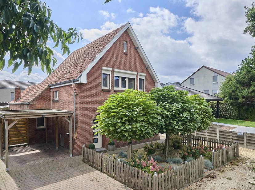 Huis te koop in Peerderbaan 44,
                    3940 Hechtel