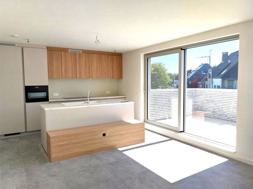 Demandez votre visite à info@optimusvastgoed.be !<br />
A LOUER : Appartement nouvellement construit avec 2 chambres à coucher à Aarschot !<br />
Cet