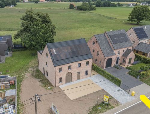                                         Maison à vendre à Meerhout, € 385.000
