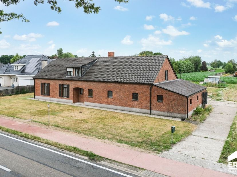 Maison à vendre
                    à 3930 Hamont