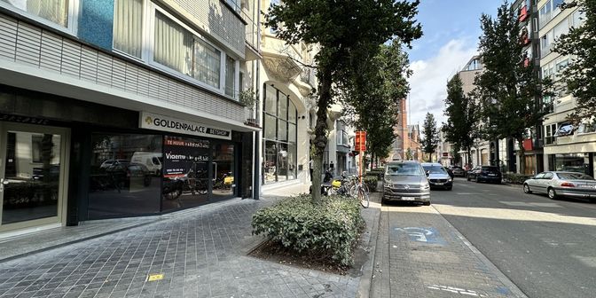 Bedrijfsvastgoed te koop in Rogierlaan 40, 8400 Oostende