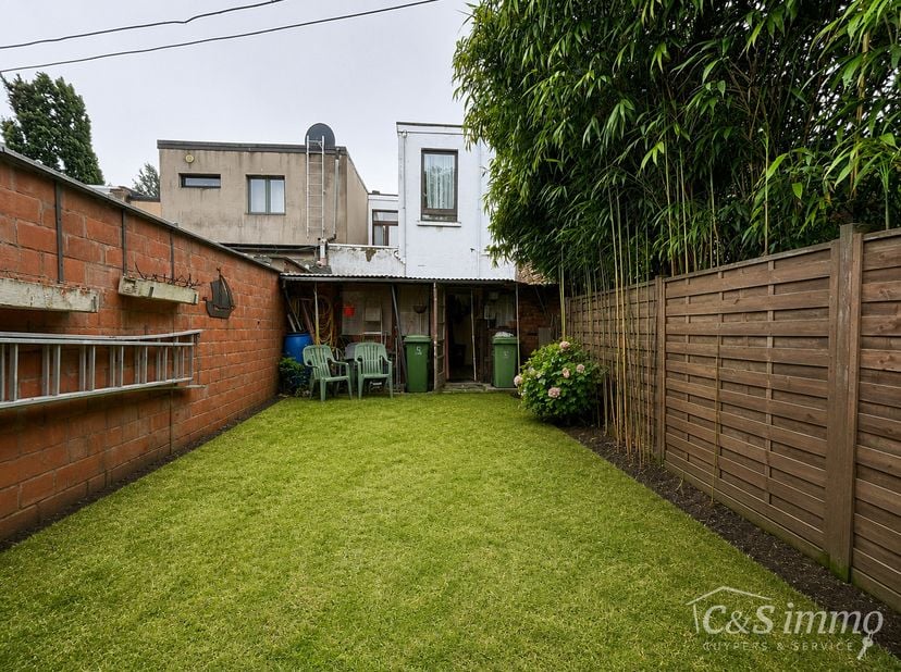 Huis te koop in IJskelderstraat 89,
                    2660 Hoboken