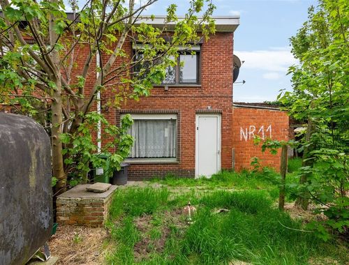                                         Maison unifamiliale à vendre à Beveren-Waas, € 90.000
