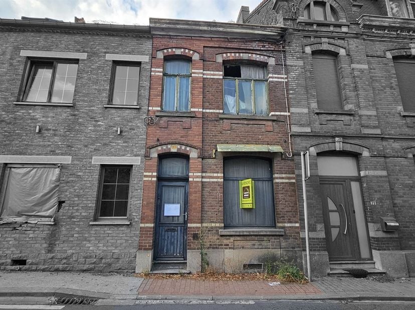 Huis te koop
                    in 7370 Dour