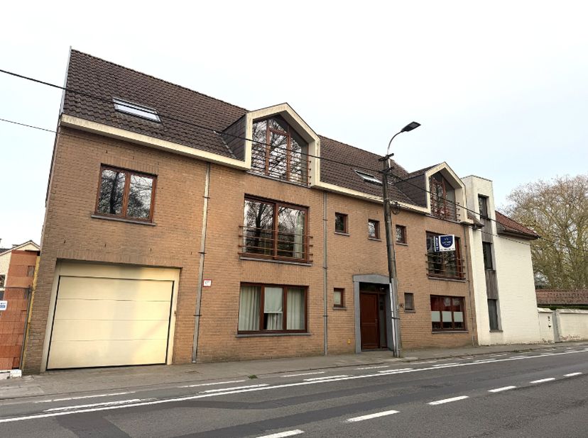 Appartement à vendre
                    à 9070 Heusden