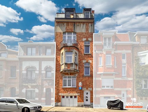                                         Usage mixte à vendre à Schaerbeek, € 549.000
