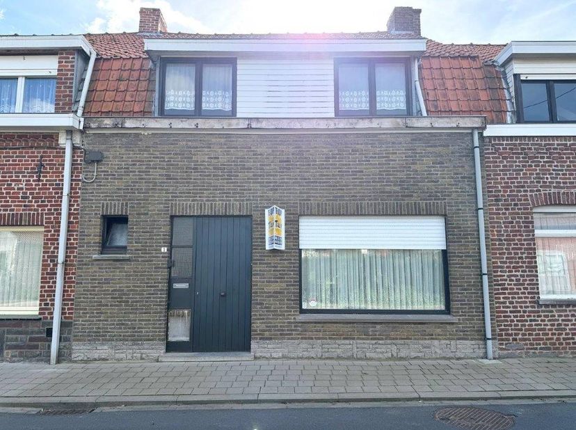 Maison à vendre à Eekhofstraat 9,
                    8902 Hollebeke