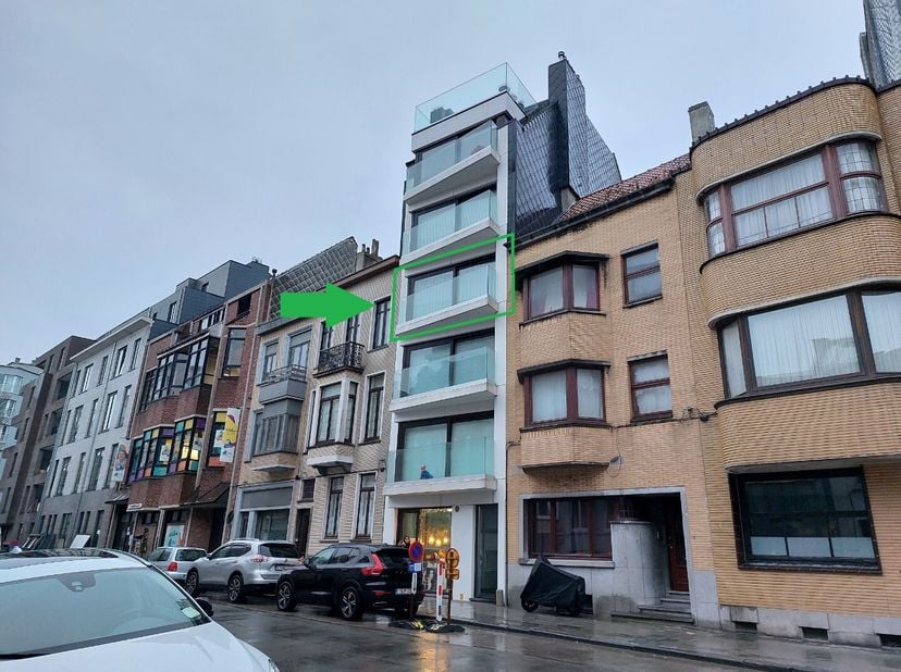 Prachtig recent (2017) 1 slaapkamer appartement gelegen Residentie Cascade, in de Jozef II Straat op de 3de verdieping (met lift)  oppervlakte 60 m²