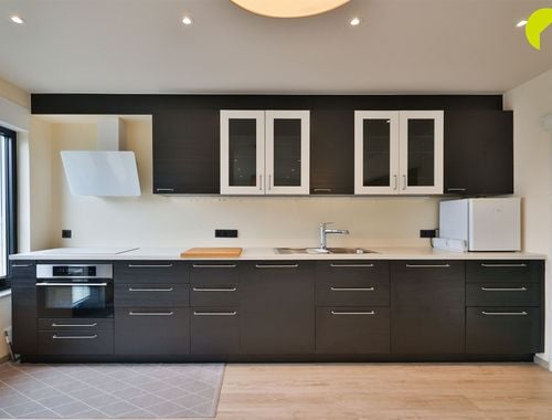                                         Appartement te koop in Wilrijk, € 295.000
