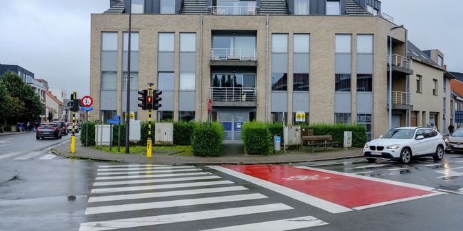 Bedrijfsvastgoed te koop in Stationstraat 1, 8700 Tielt