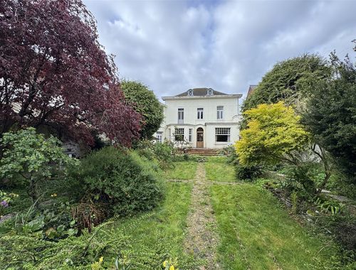                                         Eengezinswoning te koop in Bon-Secours, € 210.000
