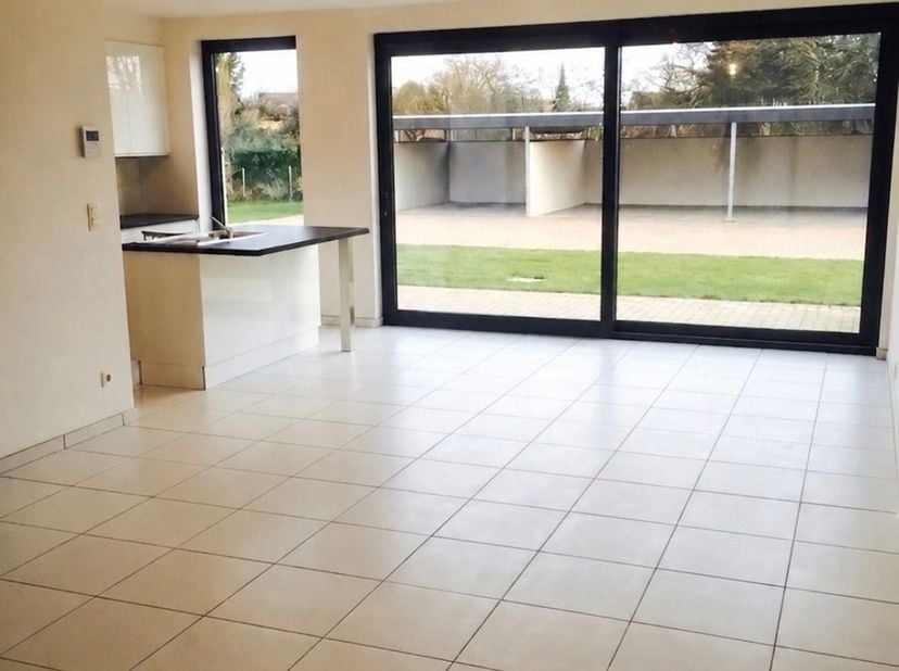Appartement à louer
                    à 3621 Rekem