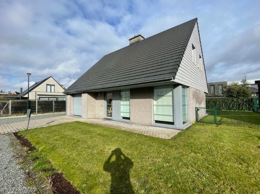 Maison à louer
                    à 9090 Melle