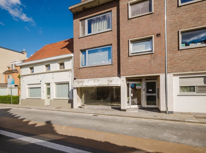 Bedrijfsvastgoed te koop in Tramstraat 32 bus 0001,
                    9070 Heusden