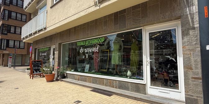 Bedrijfsvastgoed te koop in 8670 Oostduinkerke