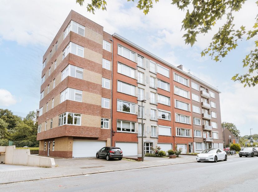 Appartement à vendre à Karel Mestdaghplein 10 boîte V4,
                    2610 Wilrijk