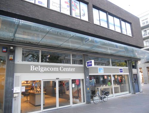                                         Bien commercial à louer à Genk, € 4.500

