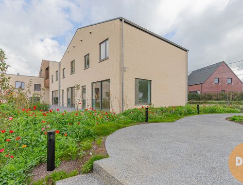                                         Woning te koop in Sint-Lievens-Esse, € 389.340

