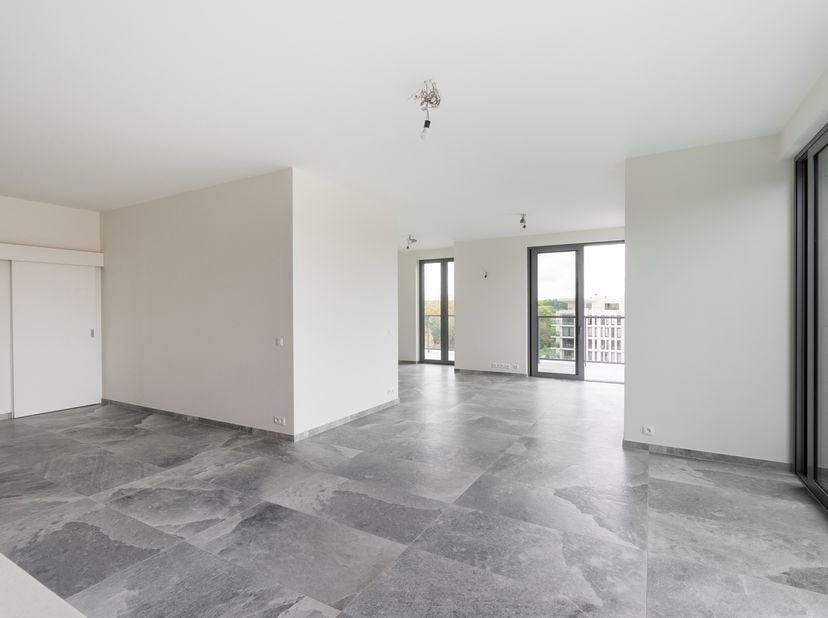 SINT-LAMBRECHTS-WOLUWE – Ideaal gelegen tegenover het kasteel Malou en het Woluwepark, en op wandelafstand van alle faciliteiten (winkels van het Wolu