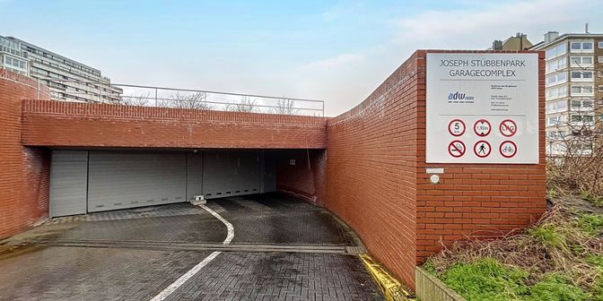Garage te huur in Zeedijk-Duinbergen 386, 8301 Heist
