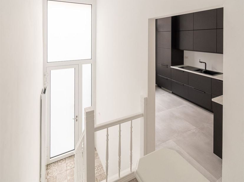 Karaktervolle woning op toplocatie in Antwerpen!<br />
Deze karaktervolle woning bevindt zich in de hippe BOHO wijk in hartje Antwerpen. Deze eigendom