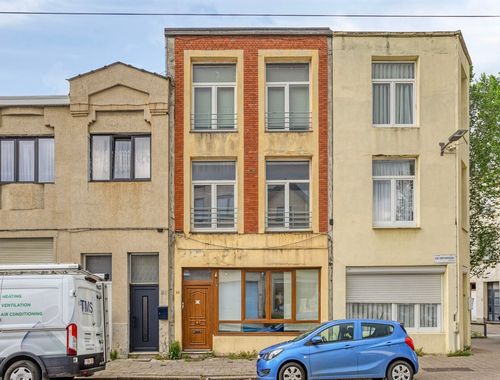                                         Woning te koop in Deurne, € 330.000
