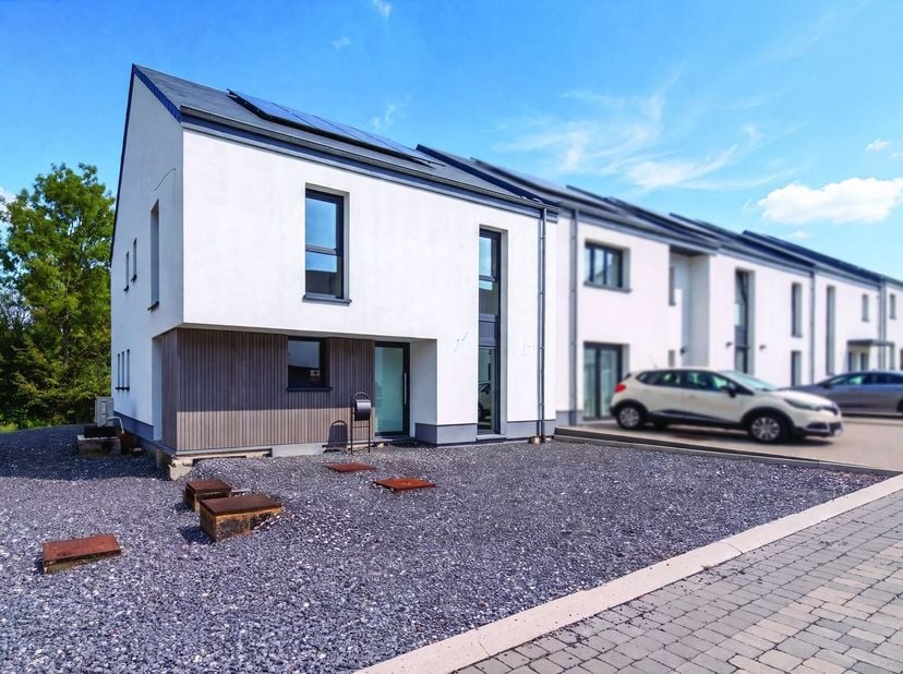 Maison à vendre à Rue Élisabeth de Moustier 10,
                    6720 Habay-la-Neuve