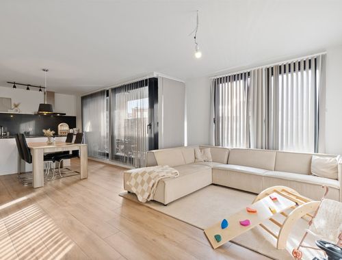                                         Appartement à vendre à Sint-Niklaas, € 275.000
