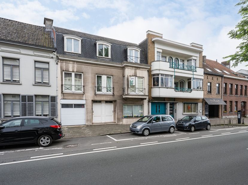 Huis te koop in Molenstraat 29,
                    9900 Eeklo