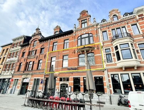                                         Kantoor te huur in Antwerpen, € 2.500
