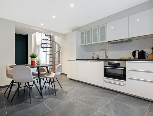                                         Appartement te koop in Antwerpen, € 275.000
