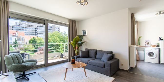 Appartement te huur in Rue Edouard de Thibault 28, 1040 Etterbeek