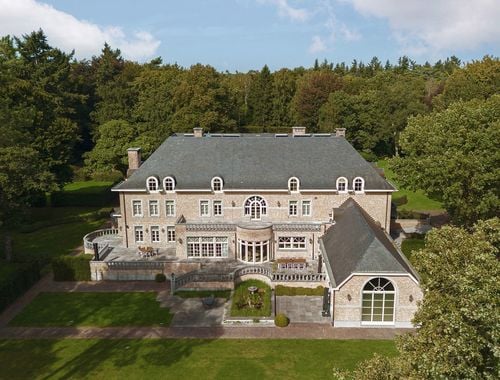                                         Maison à vendre à Kalmthout, € 7.900.000
