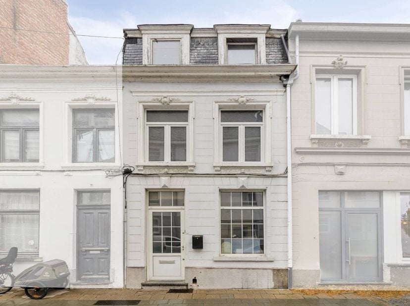Huis te koop in Gebroeders Verhaegenstraat 20,
                    2800 Mechelen
