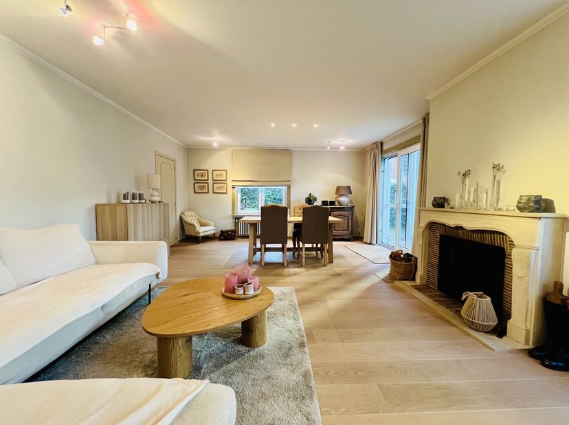 Huis te koop in Prins Alexanderstraat 15,
                    8310 Assebroek