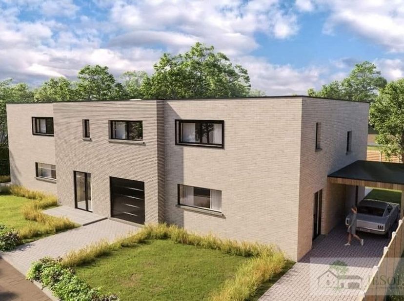 Huis te koop in Kruisstraat 12,
                    3971 Heppen