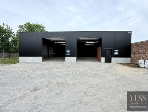                                         Bâtiment d’entreprise à vendre à Ichtegem, € 275.000
