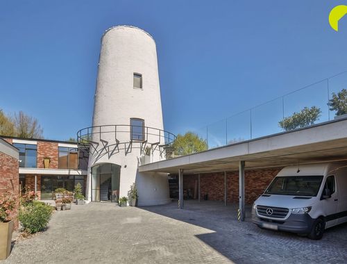                                         Appartement à vendre à Belsele, € 585.000
