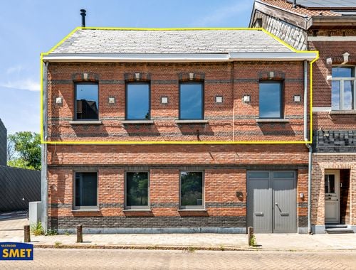                                        Appartement te koop in Niel, € 195.000
