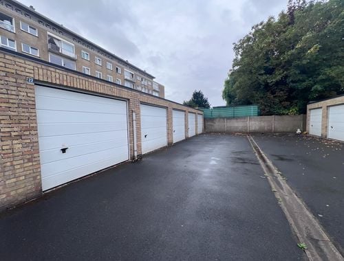                                         Garage te koop in Roeselare, € 19.500
