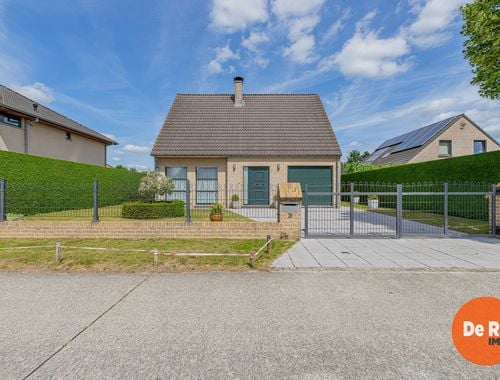                                         Eengezinswoning te koop in De Pinte, € 399.000
